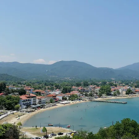 Marina's - Ciel Apartment Olympiada