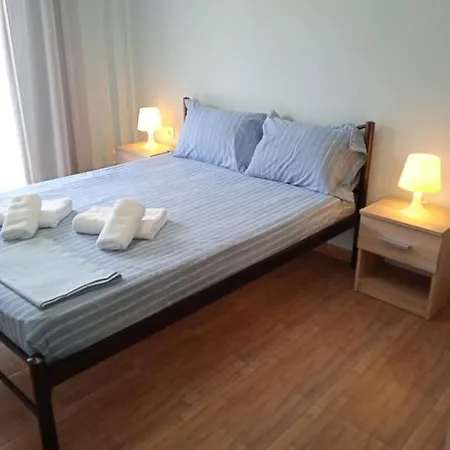 Marina's - Ciel Apartment *